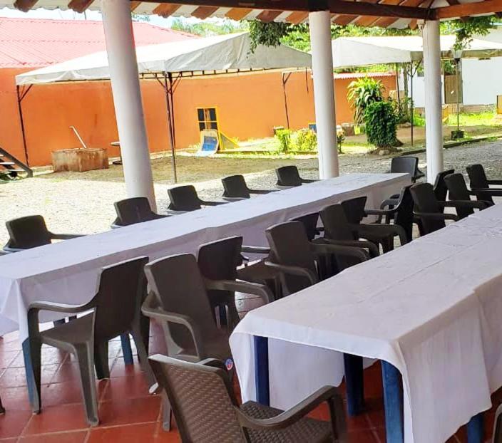 Cabanas El Saman Villavicencio Apiay Exteriér fotografie
